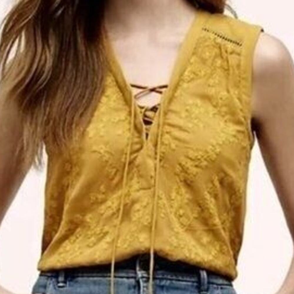 Anthropologie Maeve Womens Floral Embroidered Tank Top 10 Mustard Boho Lace Up